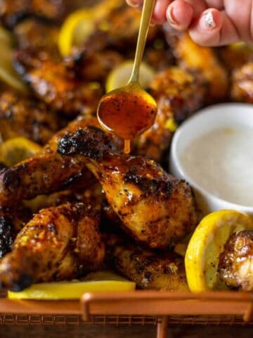 saucy chicken wings