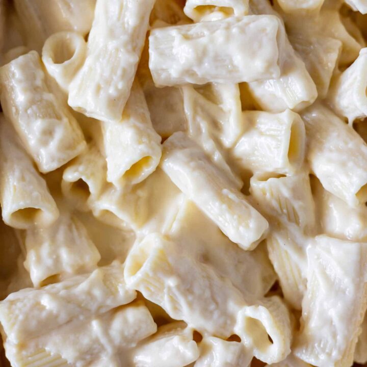 Creamy brie mac and cheese close up